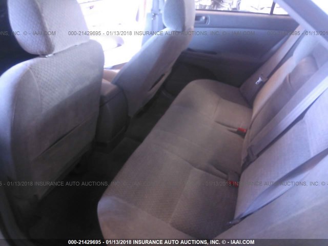 4T1BE32K22U104409 - 2002 TOYOTA CAMRY LE/XLE/SE 白色 照片 8