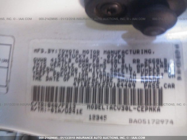 4T1BE32K22U104409 - 2002 TOYOTA CAMRY LE/XLE/SE 白色 照片 9