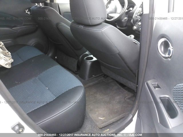 3N1CE2CP4EL397535 - 2014 NISSAN VERSA NOTE S/S PLUS/SV/SL SILVER photo 8
