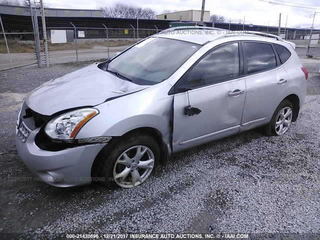 JN8AS5MT4BW567784 - 2011 NISSAN ROGUE S/SV/KROM SILVER photo 2