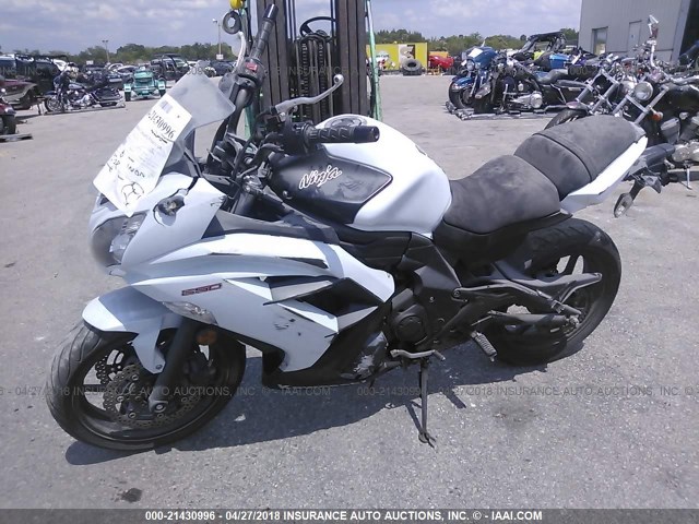 JKAEXEE11DDA11634 - 2013 KAWASAKI EX650 E WHITE photo 2