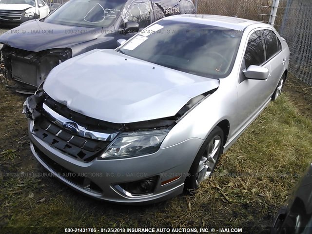 3FAHP0KC5AR152384 - 2010 FORD FUSION SPORT SILVER photo 2