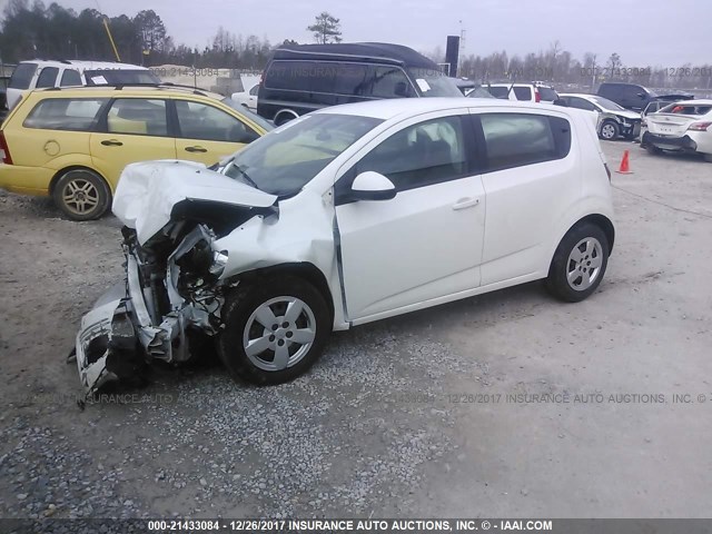 1G1JA6SH9E4168932 - 2014 CHEVROLET SONIC LS Սպիտակ լուսանկար 2