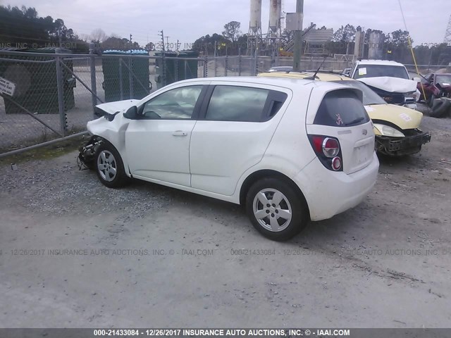 1G1JA6SH9E4168932 - 2014 CHEVROLET SONIC LS WHITE photo 3