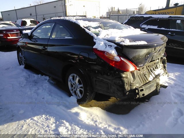 4T1CE38PX5U970922 - 2005 TOYOTA CAMRY SOLARA SE/SLE 黑色 照片 3