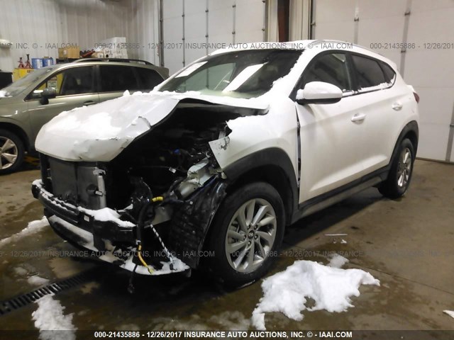 KM8J3CA47HU367329 - 2017 HYUNDAI TUCSON LIMITED/SPORT AND ECO/SE WHITE photo 2