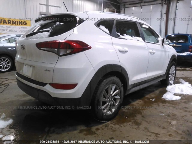 KM8J3CA47HU367329 - 2017 HYUNDAI TUCSON LIMITED/SPORT AND ECO/SE WHITE photo 4