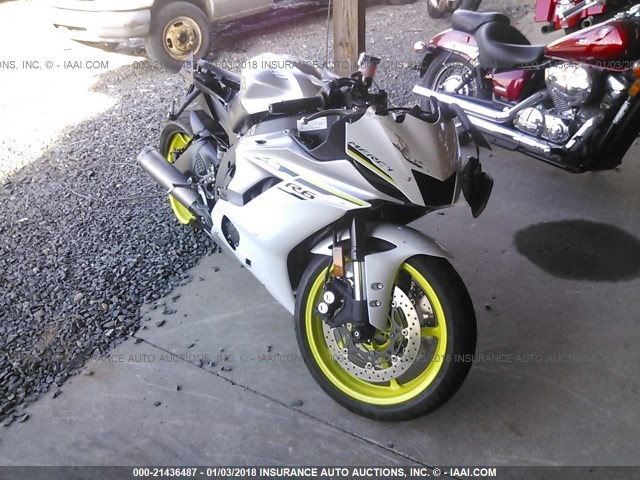 JYARJ28E6HA000439 - 2017 YAMAHA YZFR6 WHITE photo 1