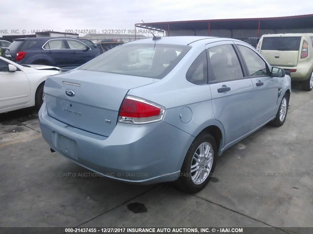 1FAHP35N98W232339 - 2008 FORD FOCUS SE/SEL/SES BLUE photo 4