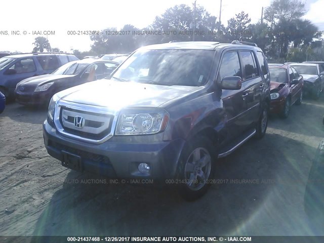 5FNYF3H60BB026288 - 2011 HONDA PILOT EXL GRAY photo 2