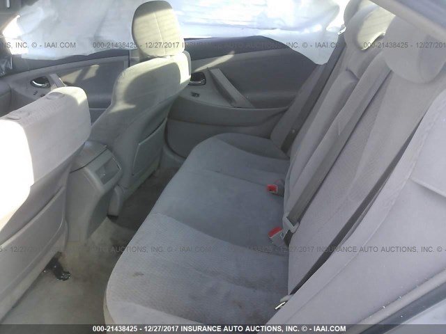 4T1BF3EK0BU137532 - 2011 TOYOTA CAMRY SE/LE/XLE 银色 照片 8