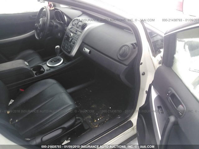JM3ER29L690219084 - 2009 MAZDA CX-7 WHITE photo 5