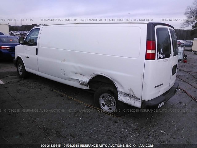 1GCGG29C791127497 - 2009 CHEVROLET EXPRESS G2500  WHITE photo 3