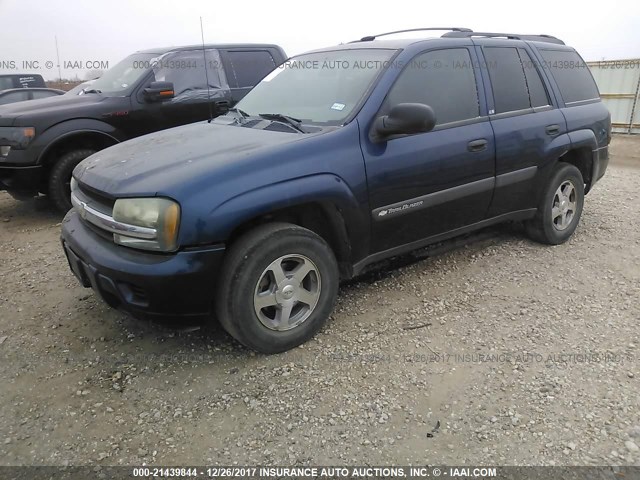 1GNDS13S542403150 - 2004 CHEVROLET TRAILBLAZER LS/LT Navy photo 2