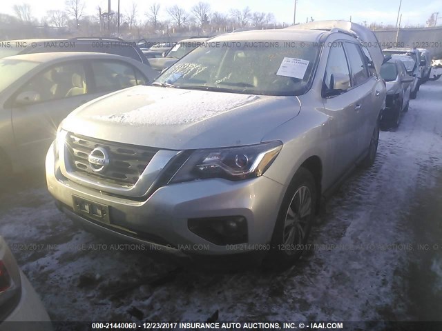 5N1DR2MM4HC621330 - 2017 NISSAN PATHFINDER S/SV/SL/PLATINUM 银色 照片 2