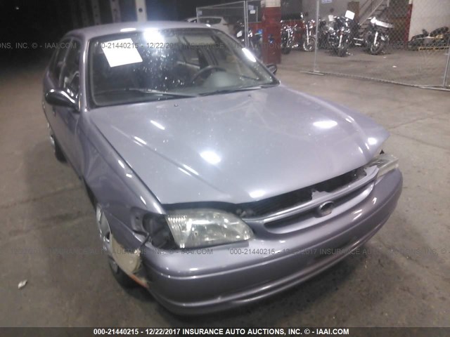 2T1BR12E9WC008299 - 1998 TOYOTA COROLLA VE/CE/LE იასამნისფერი ფოტო 1