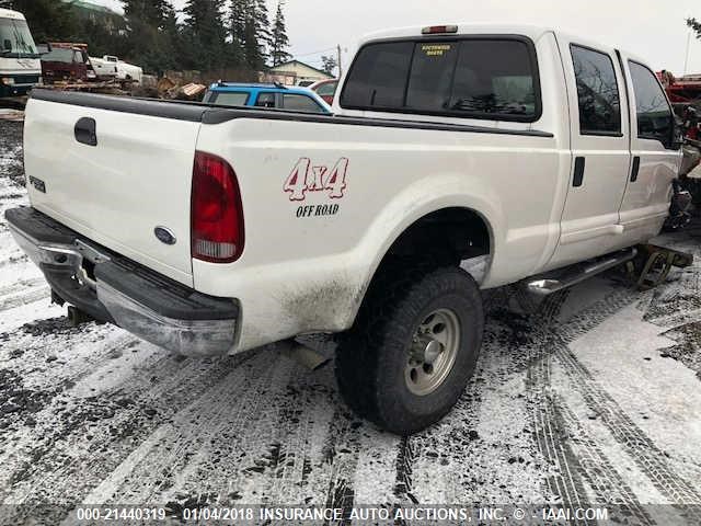 1FTNW21S42EB76524 - 2002 FORD F250 SUPER DUTY WHITE photo 4