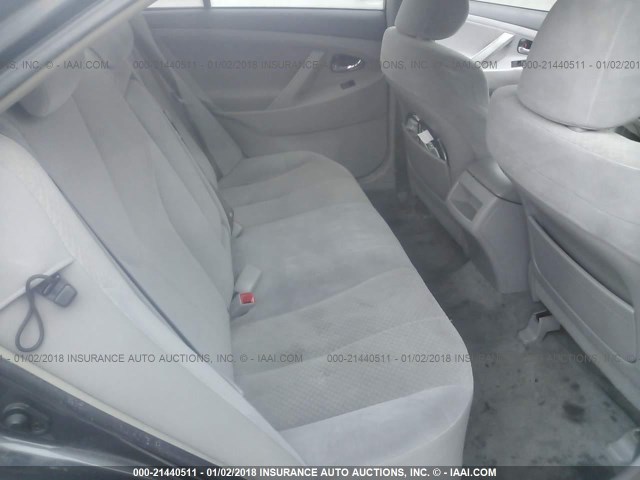 JTNBE46K173025519 - 2007 TOYOTA CAMRY NEW GENERAT CE/LE/XLE/SE GRAY photo 8