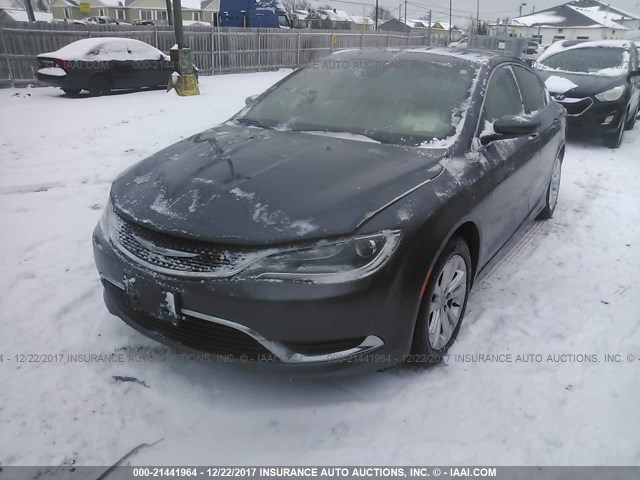 1C3CCCAB2FN619544 - 2015 CHRYSLER 200 LIMITED GRAY photo 2