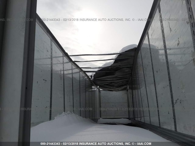 3H3V532C3AT338029 - 2010 HYUNDAI STEEL INDUSTRIES VAN  Արծաթագույն լուսանկար 5