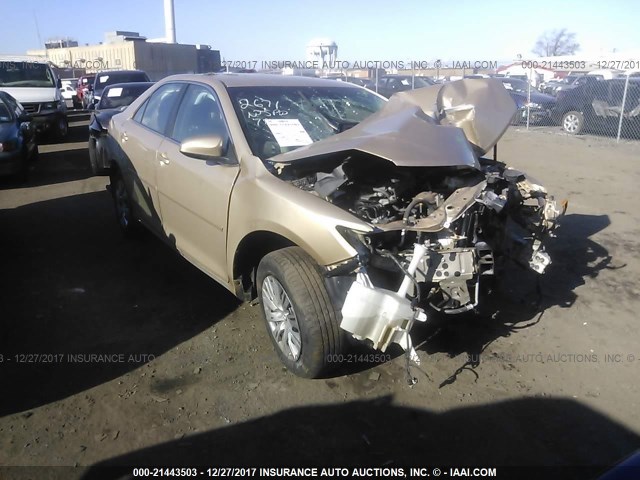 4T1BF1FK5CU115367 - 2012 TOYOTA CAMRY SE/LE/XLE GOLD photo 1