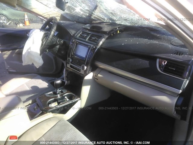 4T1BF1FK5CU115367 - 2012 TOYOTA CAMRY SE/LE/XLE GOLD photo 5