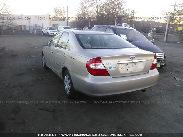 4T1BE32K44U835376 - 2004 TOYOTA CAMRY LE/XLE/SE Алтын фото 3