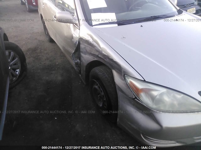 4T1BE32K44U835376 - 2004 TOYOTA CAMRY LE/XLE/SE Алтын фото 6