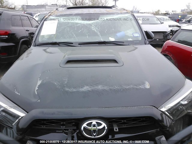 JTEBU5JR7H5471452 - 2017 TOYOTA 4RUNNER SR5 PREM/LTDL/TRAIL/TRD BLACK photo 10