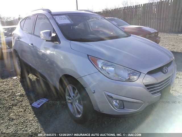 KM8JU3AC3DU759884 - 2013 HYUNDAI TUCSON GLS/LIMITED 银色 照片 1