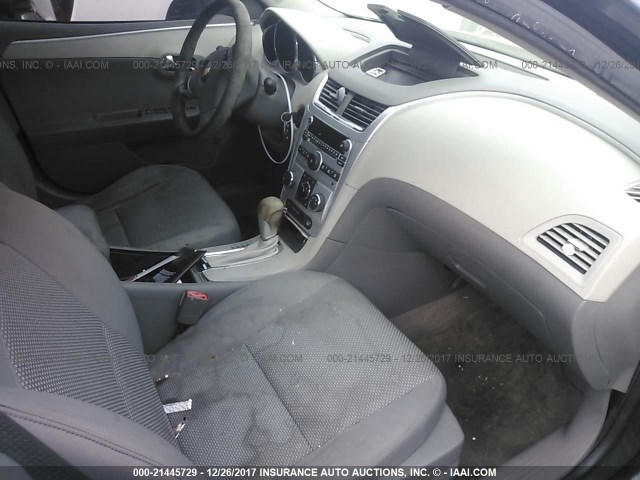 1G1ZB5E1XBF160153 - 2011 CHEVROLET MALIBU LS 灰色 照片 5