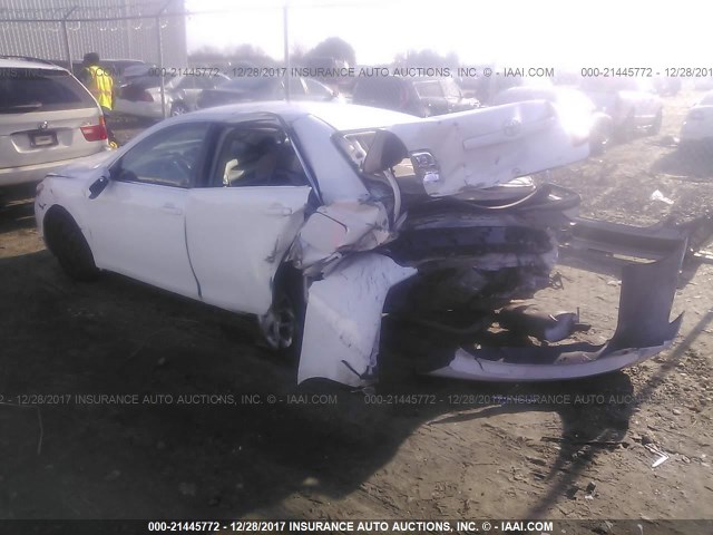 4T1BE46K89U802422 - 2009 TOYOTA CAMRY SE/LE/XLE თეთრი ფოტო 3