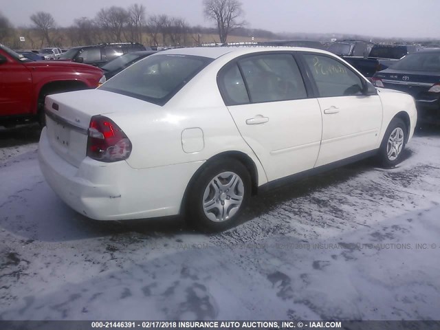 1G1ZS58F77F188362 - 2007 CHEVROLET MALIBU LS WHITE photo 4
