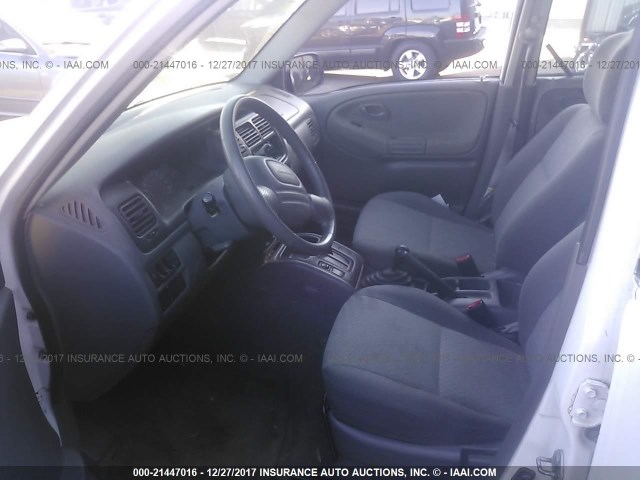 2CNBJ734816949751 - 2001 CHEVROLET TRACKER ZR2 白色 照片 5