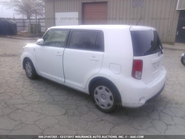 JTLZE4FEXEJ056049 - 2014 TOYOTA SCION XB WHITE photo 3