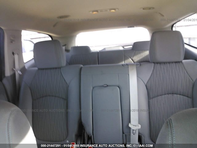 1GNKRFED8FJ134164 - 2015 CHEVROLET TRAVERSE LS GRAY photo 8