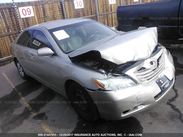 4T1BE46K07U705115 - 2007 TOYOTA CAMRY NEW GENERAT CE/LE/XLE/SE GOLD photo 1
