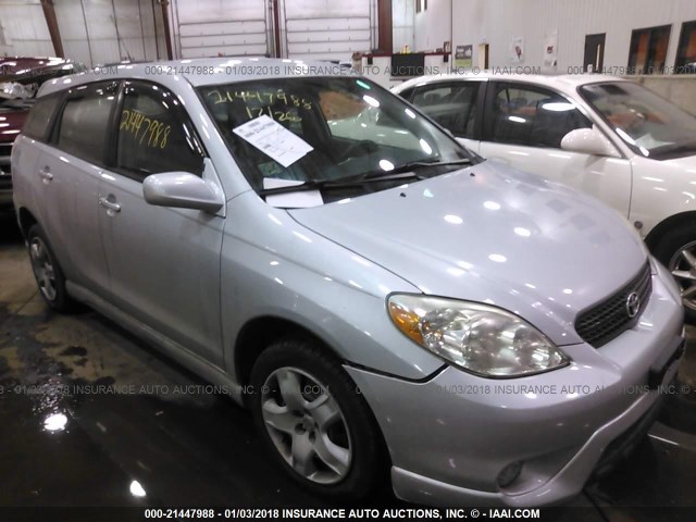 2T1LR32E06C551735 - 2006 TOYOTA COROLLA MATRIX XR SILVER photo 1