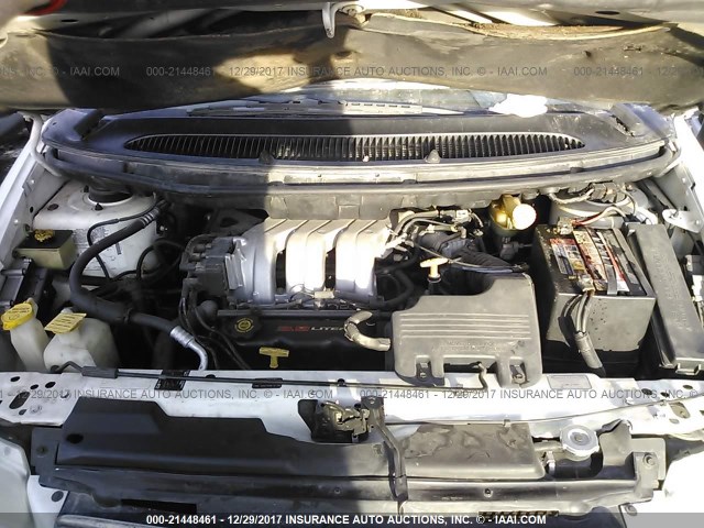 1C4GP64LXTB373119 - 1996 CHRYSLER TOWN & COUNTRY LXI WHITE photo 10