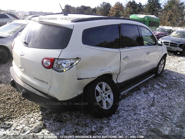 1GNLRFED0AJ203684 - 2010 CHEVROLET TRAVERSE LT WHITE photo 4