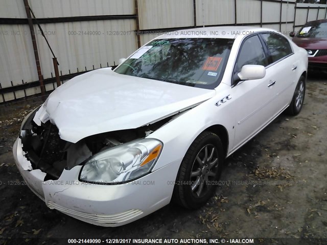 1G4HD57237U109076 - 2007 BUICK LUCERNE CXL WHITE photo 2