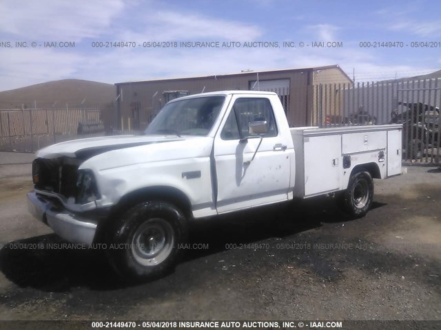 1FDHF37H3SEA53498 - 1995 FORD F350 WHITE photo 2