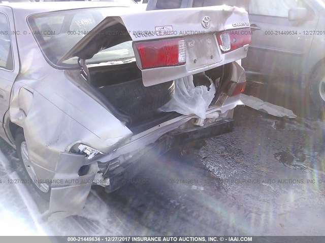 4T1BF22K01U965514 - 2001 TOYOTA CAMRY LE/XLE Gold Foto 6