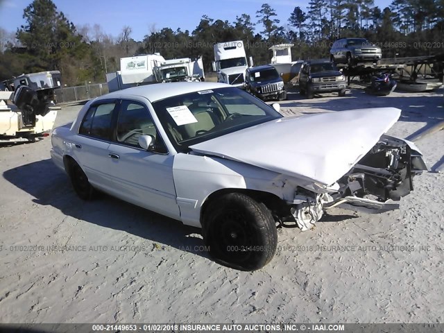 2FAFP74W3WX183777 - 1998 FORD CROWN VICTORIA LX WHITE photo 1