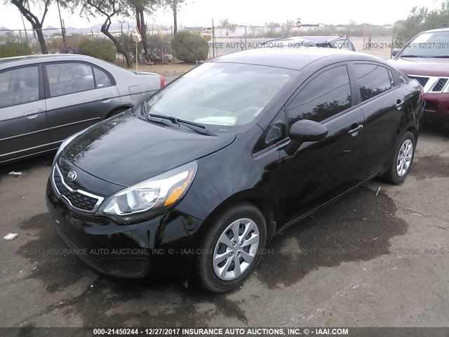 KNADM4A38F6525056 - 2015 KIA RIO LX Սև լուսանկար 2