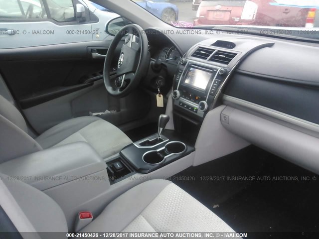 4T4BF1FK3CR204859 - 2012 TOYOTA CAMRY SE/LE/XLE 蓝色 照片 5