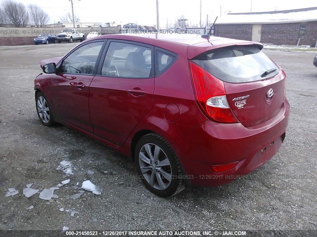 KMHCU5AEXDU090518 - 2013 HYUNDAI ACCENT GLS/SE RED photo 3