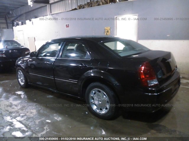 2C3JA53G45H694223 - 2005 CHRYSLER 300 TOURING BLACK photo 3