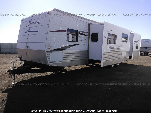4V0TC3122AA010004 - 2010 ZINGER CROSSROADS TRAVEL TRAILER  WHITE photo 2