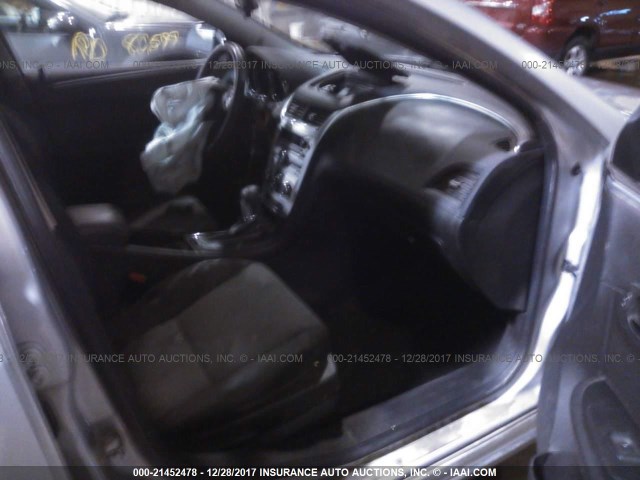 1G1ZC5E07CF119050 - 2012 CHEVROLET MALIBU 1LT 银色 照片 5
